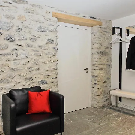 Vitg Grond A1 Apartment *