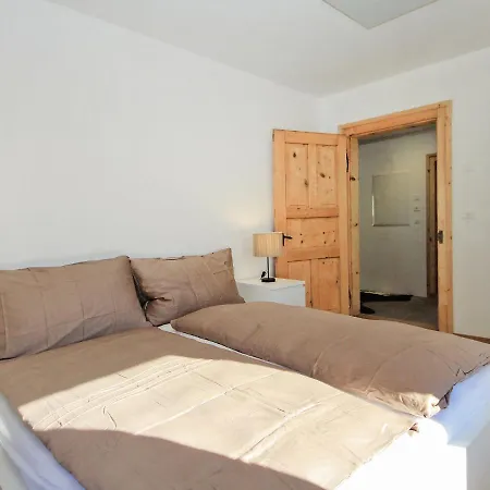 Vitg Grond A1 Apartment *